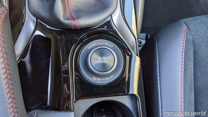 Un comentario del jefe de Toyota convirtió al GR Corolla en un monstruo | Carscoops